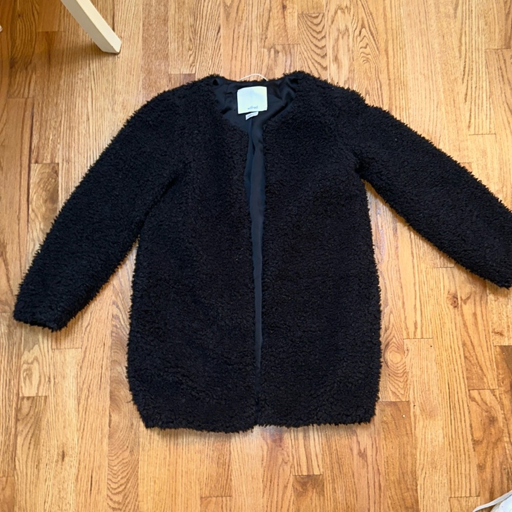 Cute fuzzy coat to wear dressy or casual